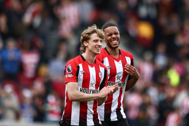 何成功战胜 何成功战胜